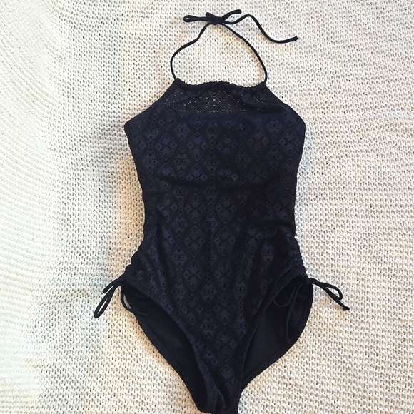 Crochet High Neck Halter One Piece Swim Suit - Picture 11 of 11